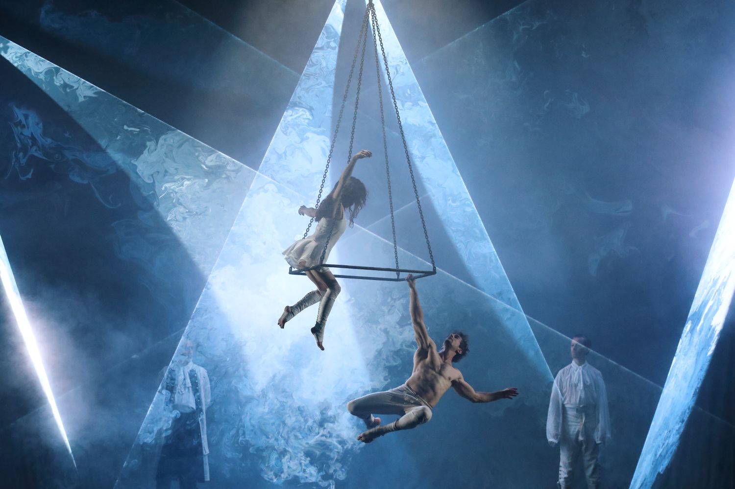 © Viviana Cangialosi - Compagnia Finzi Pasca